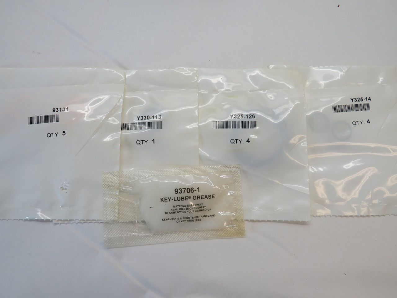 ARO 637119-22-C Diaphragm Pump Repair Kit MISSING 1 CHECK BALL NWB