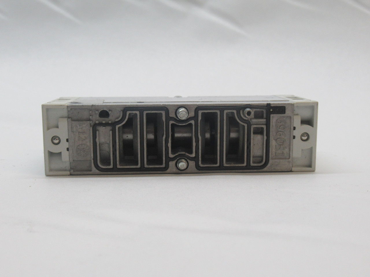 Festo 546717 VSPA-B-M52-M-A1 Pneumatic Valve 5/2-Way 0.9-16Bar 1100l/min USED