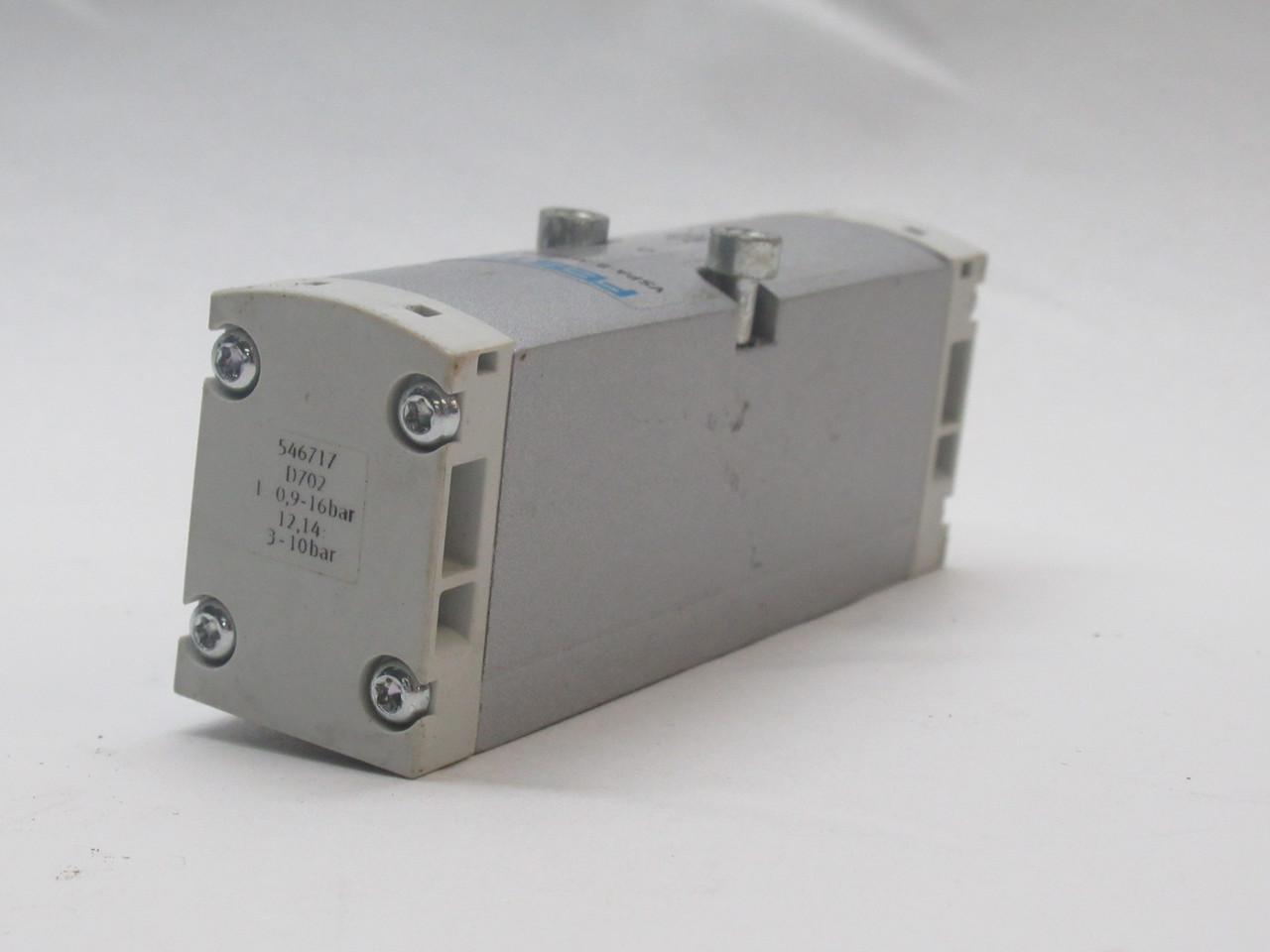 Festo 546717 VSPA-B-M52-M-A1 Pneumatic Valve 5/2-Way 0.9-16Bar 1100l/min USED