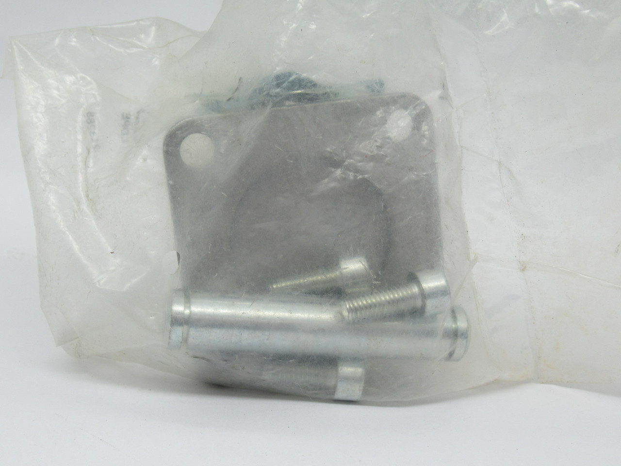 Festo 34543 SNGB-63 Swivel Flange Size 63 *RIPPED BAG* NWB