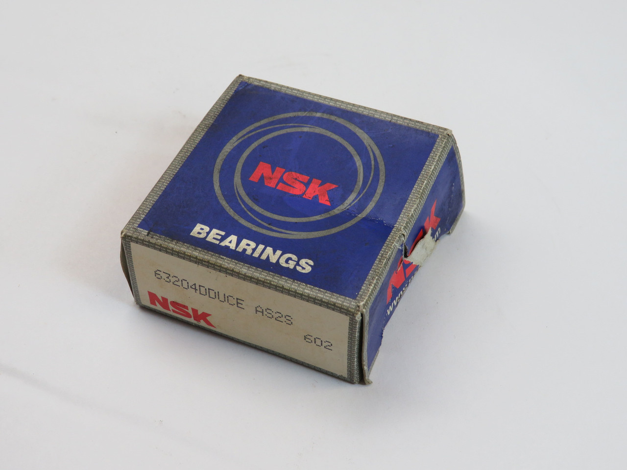 NSK 63204DDUCE Deep Groove Ball Bearing 47mm OD 20mm ID 20.62mm W BOX DAMAGE NEW