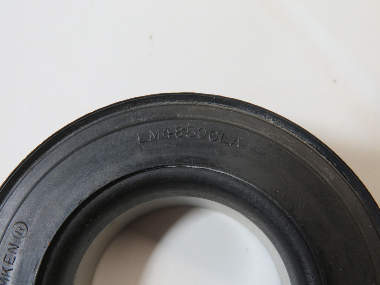 Timken LM48500LA-902A1 Tapered Roller Bearing Cone and Seal SHELF WEAR NOP