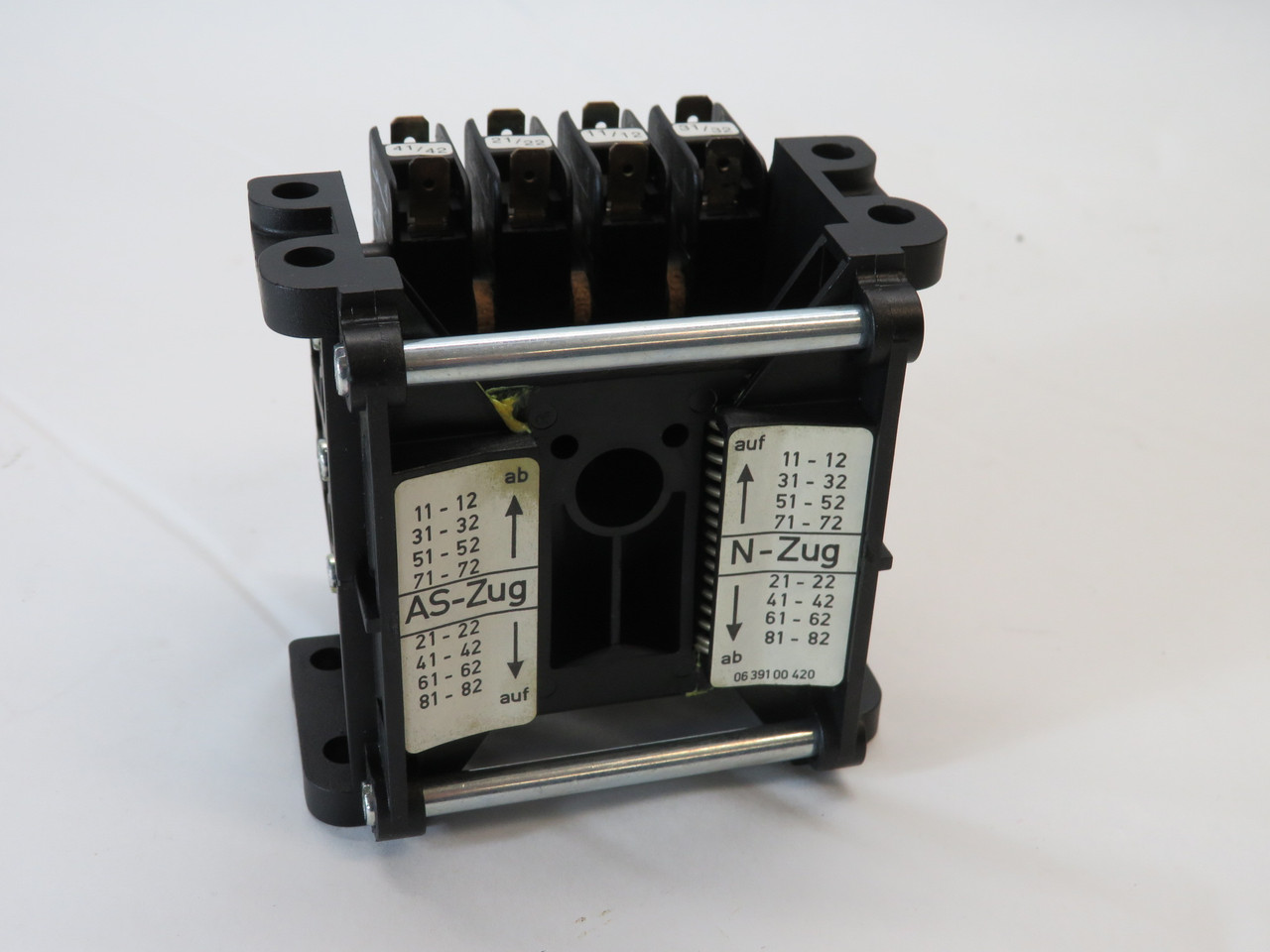 Stahl 639003010 EA-12 Hoist Limit Switch NWB