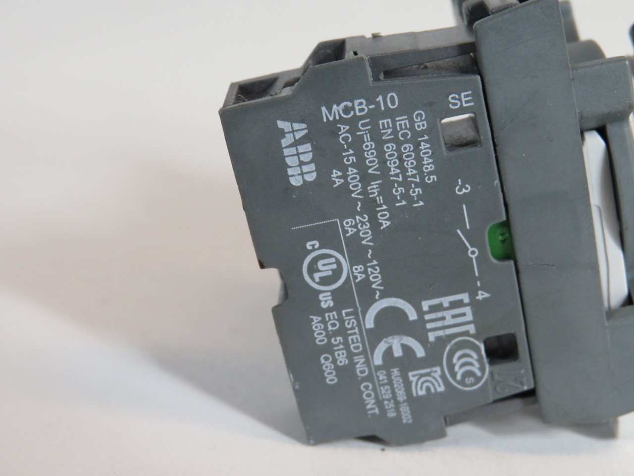 ABB MP1-40B-10 Black Flush Momentary Push Button 1NO USED