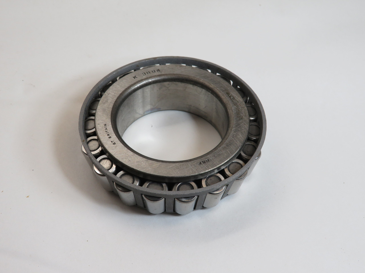 SKF 369 S Tapered Roller Bearing Cone 1-7/8" Bore BOX DAMAGE NEW