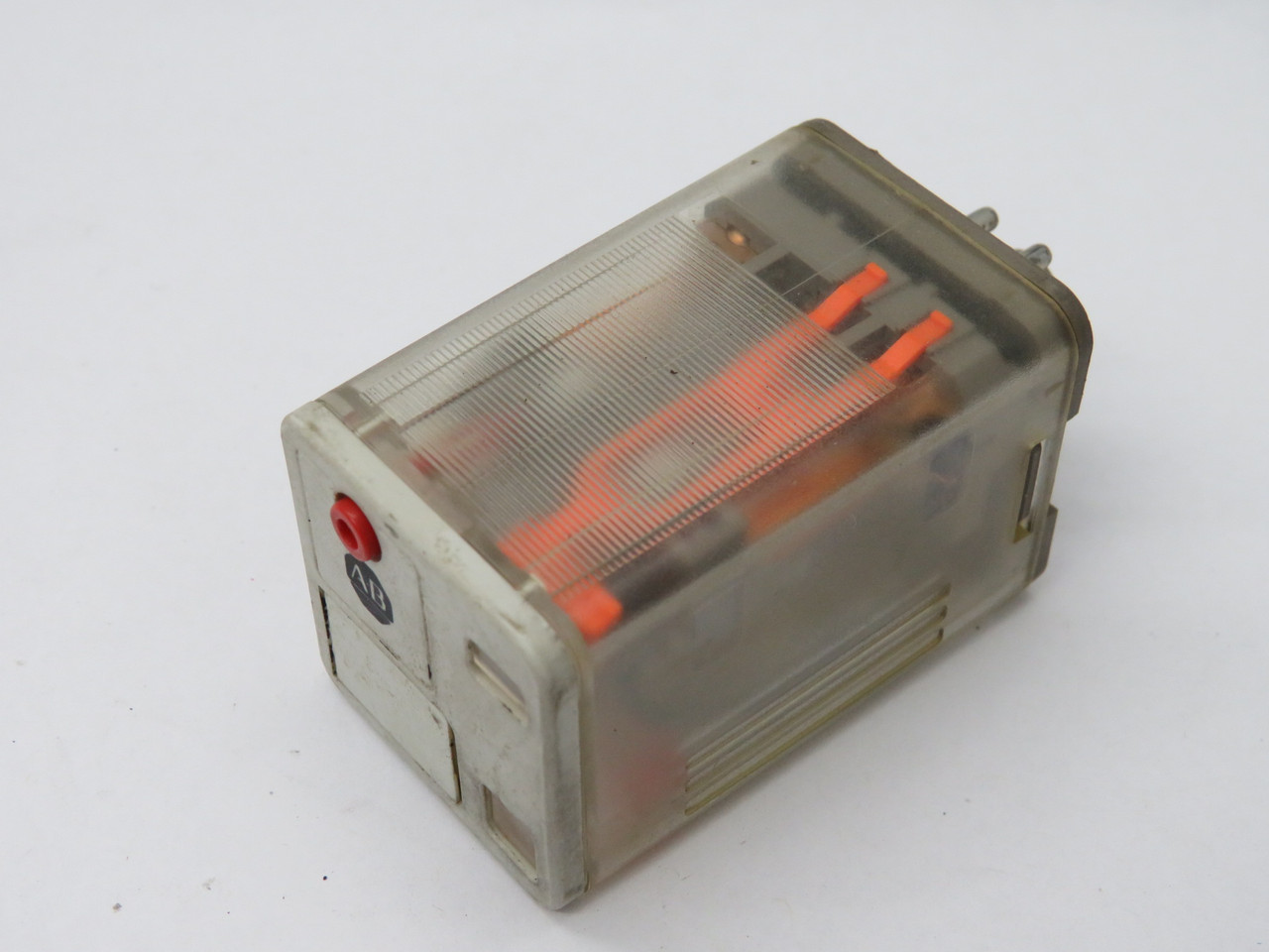 Allen-Bradley 700-HA32A1-1-4 Series B Relay 120VAC 10A 8-Pin USED