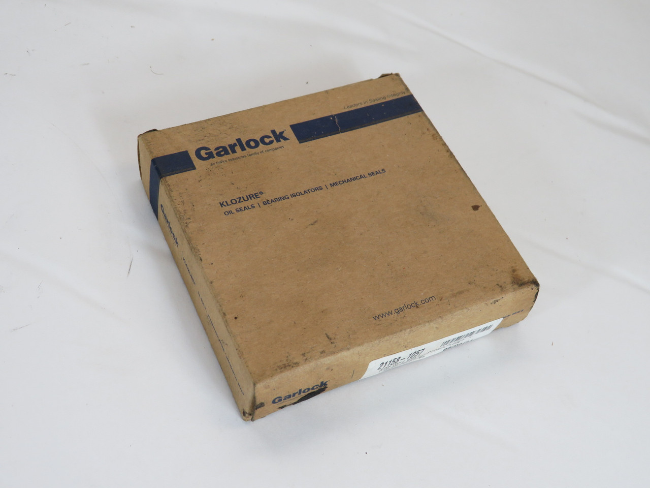 Garlock 21158-1057 Oil Seal 1.875" x 2.875" x 0.375" NEW