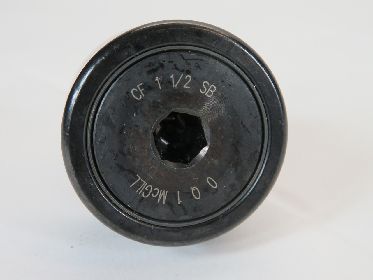 McGill CF-1-1/2-SB Cam Follower Bearing 1-1/2" Roller D 7/8" W  NEW