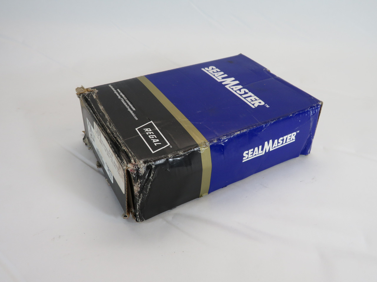 Sealmaster NP-28 Pillow Block Bearing 2-Hole 1-3/4" Bore BOX DAMAGE NEW