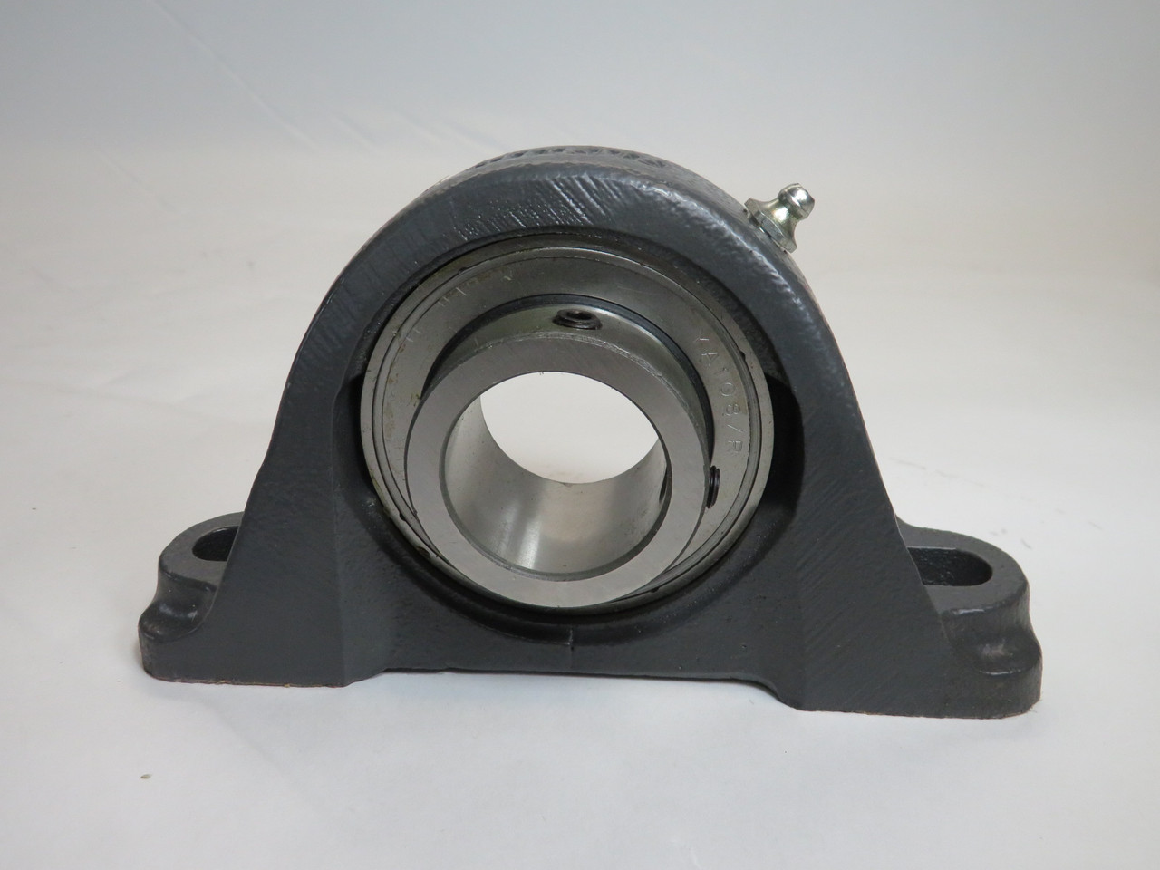 Fafnir SAS1-1/2 Pillow Block Bearing 2-Bolt 1-1/2" Bore STAINED BOX NEW