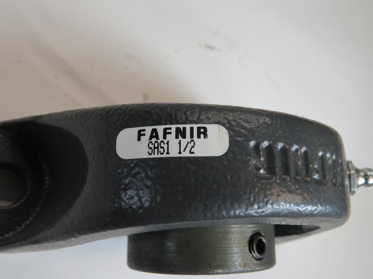 Fafnir SAS1-1/2 Pillow Block Bearing 2-Bolt 1-1/2" Bore STAINED BOX NEW