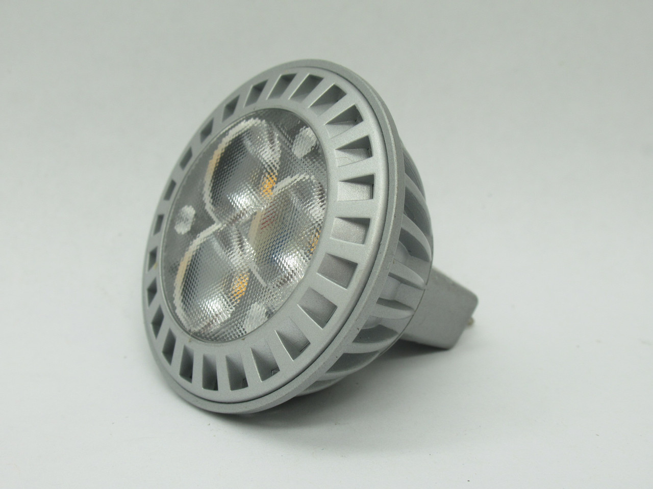 Generic MR16 LED Light Bulb 12V 3.5W 3000K 2-Pin NOP