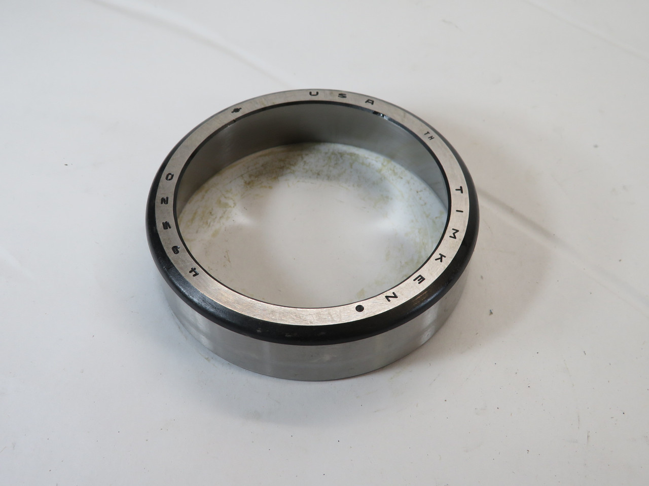 Timken 49520-20024 Tapered Roller Bearing Cup 4" OD 1" W NEW