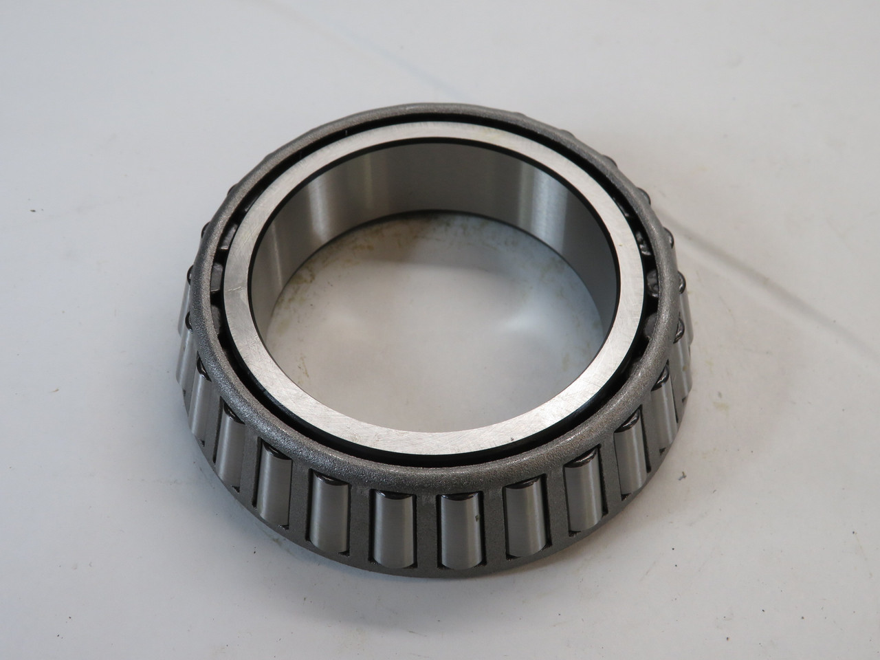 Timken 29590-20024 Tapered Roller Bearing Cone 2.625" Bore 1" W NEW