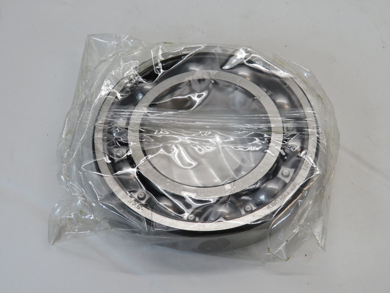SKF 6212 Deep Groove Ball Bearing 110mm OD 60mm ID 22mm W NEW