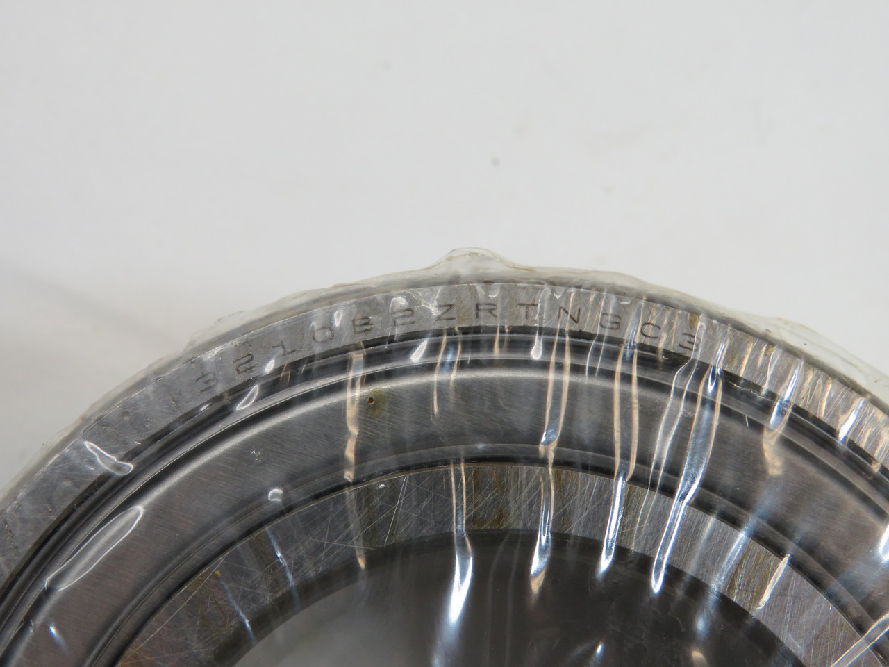 NSK 3210B-2ZRTNGC3 Angular Contact Ball Bearing 90mm OD 50mm ID 30.2mm W NEW