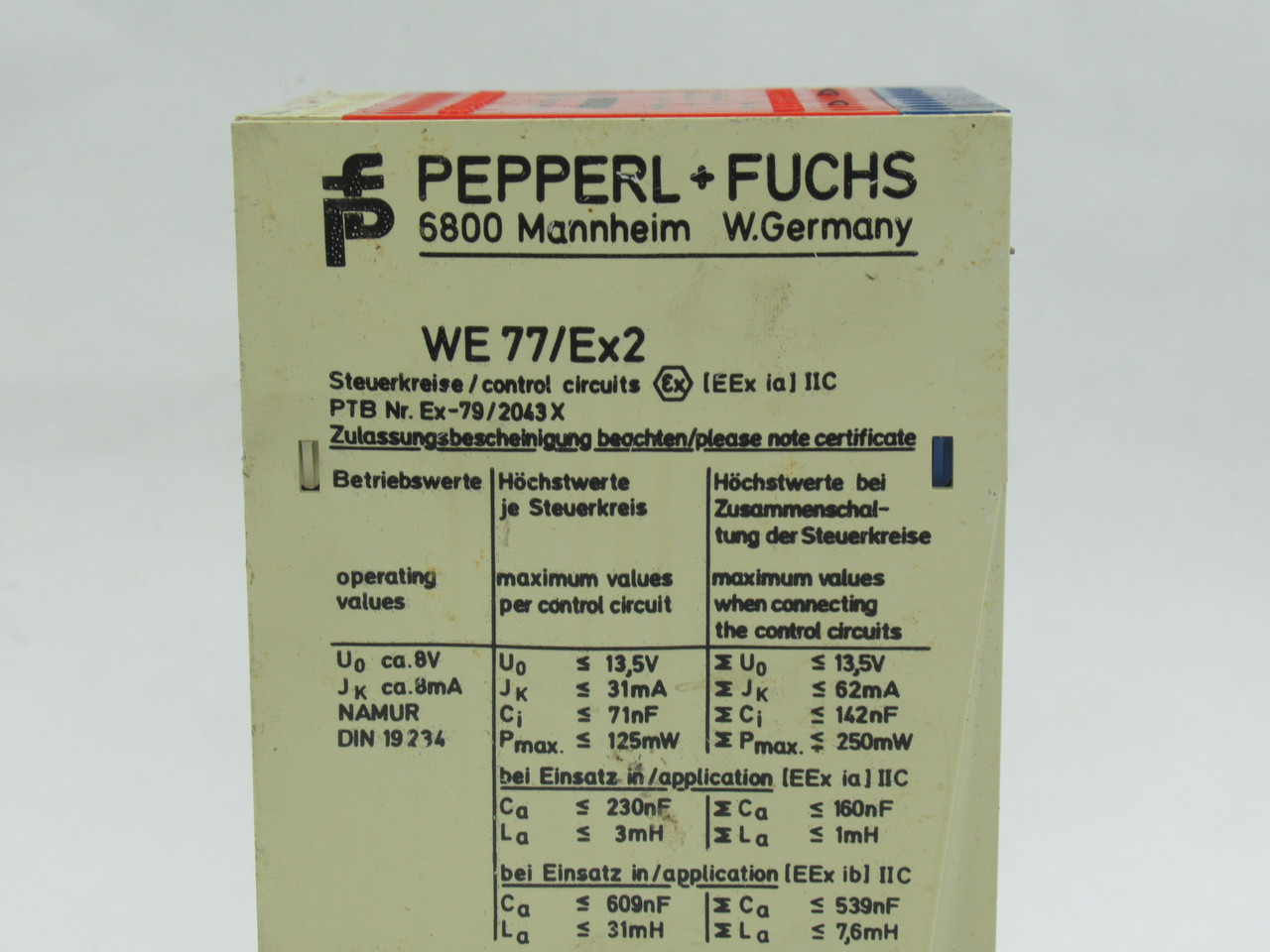 Pepperl + Fuchs WE77/EX2-110V 01669S Switch Amplifier 110VAC 2-Channel USED