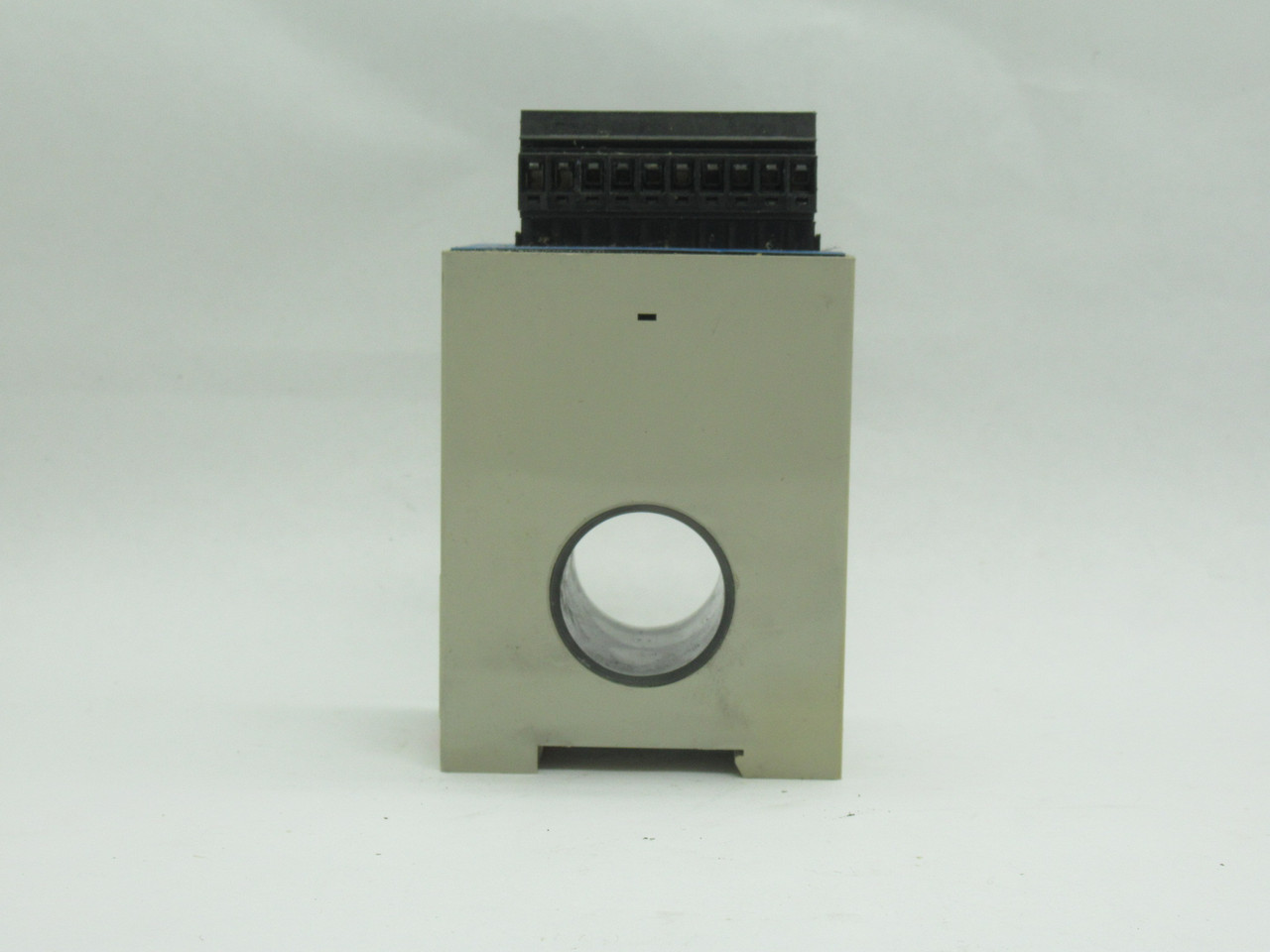 i-GARD DGF-CT-A Ground Fault Detector 40-240VAC/DC 10A 3VA 3W USED