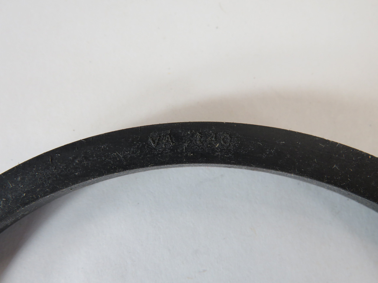 DMR VA-140 V-Ring 5.32-5.71" Shaft D 4.96" ID 0.5" W BOX DAMAGE NEW