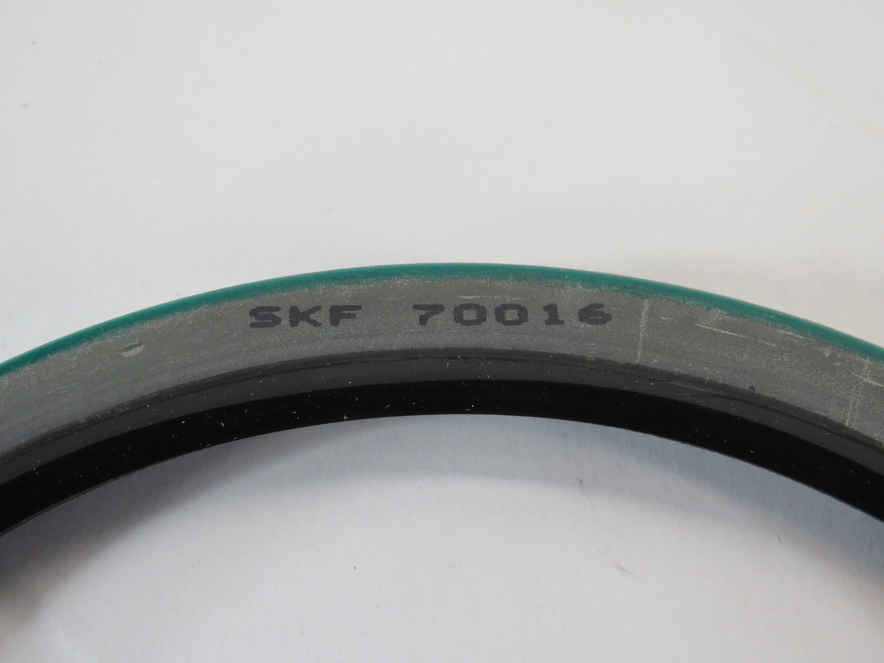 SKF 70016 Oil Seal 7" x 8" x 5/8" NEW