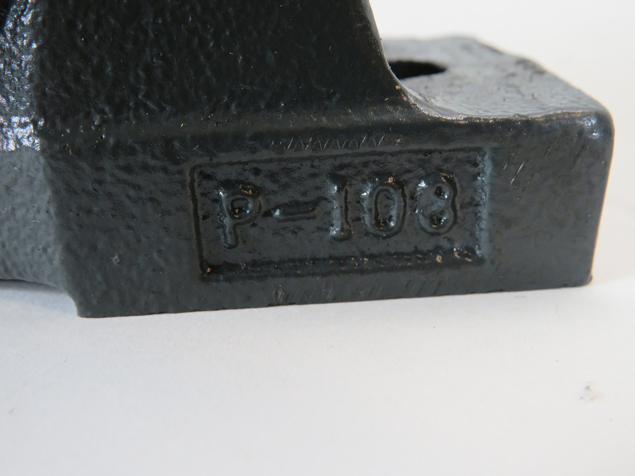 Sealmaster NP-28 Pillow Block Bearing 2-Hole 1-3/4" Bore BROKEN LUBE CAP NEW