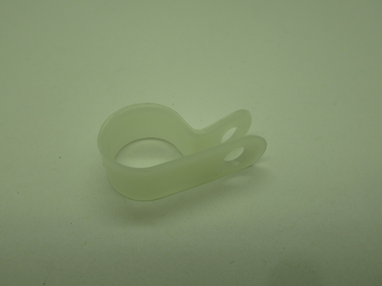 Generic White Nylon Loop Clamp 1/2" ID 1-3/16” Long Lot of 21 NOP