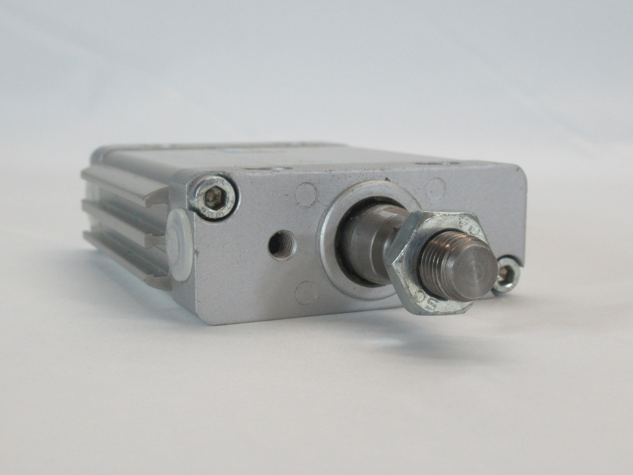 Festo 161279 DZF-40-25-A-P-A Flat Pneumatic Cylinder 40mm Bore 25mm Stroke USED