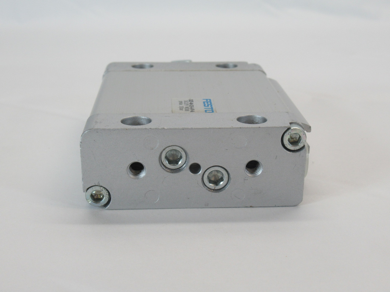 Festo 161279 DZF-40-25-A-P-A Flat Pneumatic Cylinder 40mm Bore 25mm Stroke USED