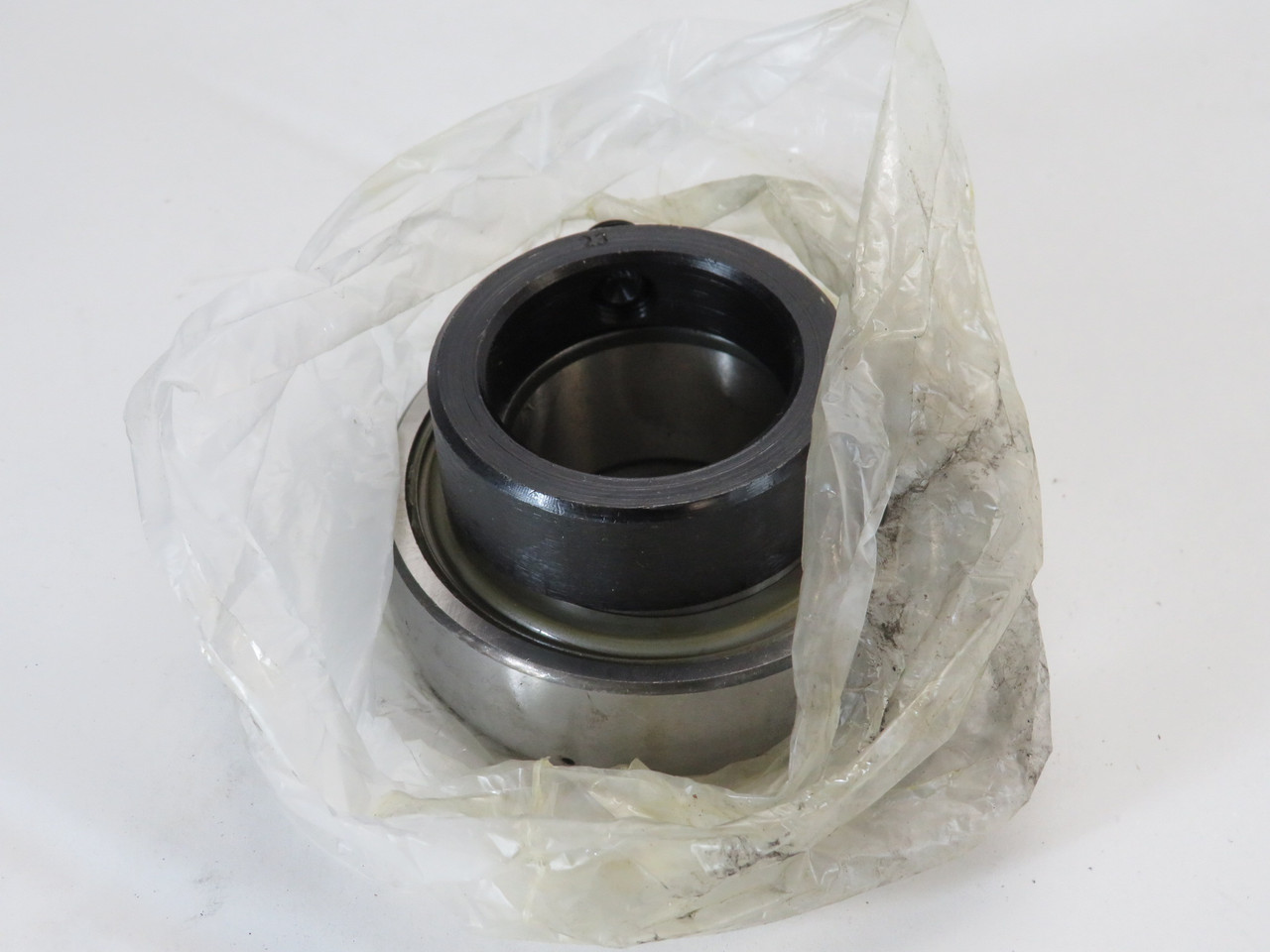 SKF YET 207-107 Insert Bearing 1-7/16" Bore 1.532" LTB 0.748" W SHELF WEAR NOP