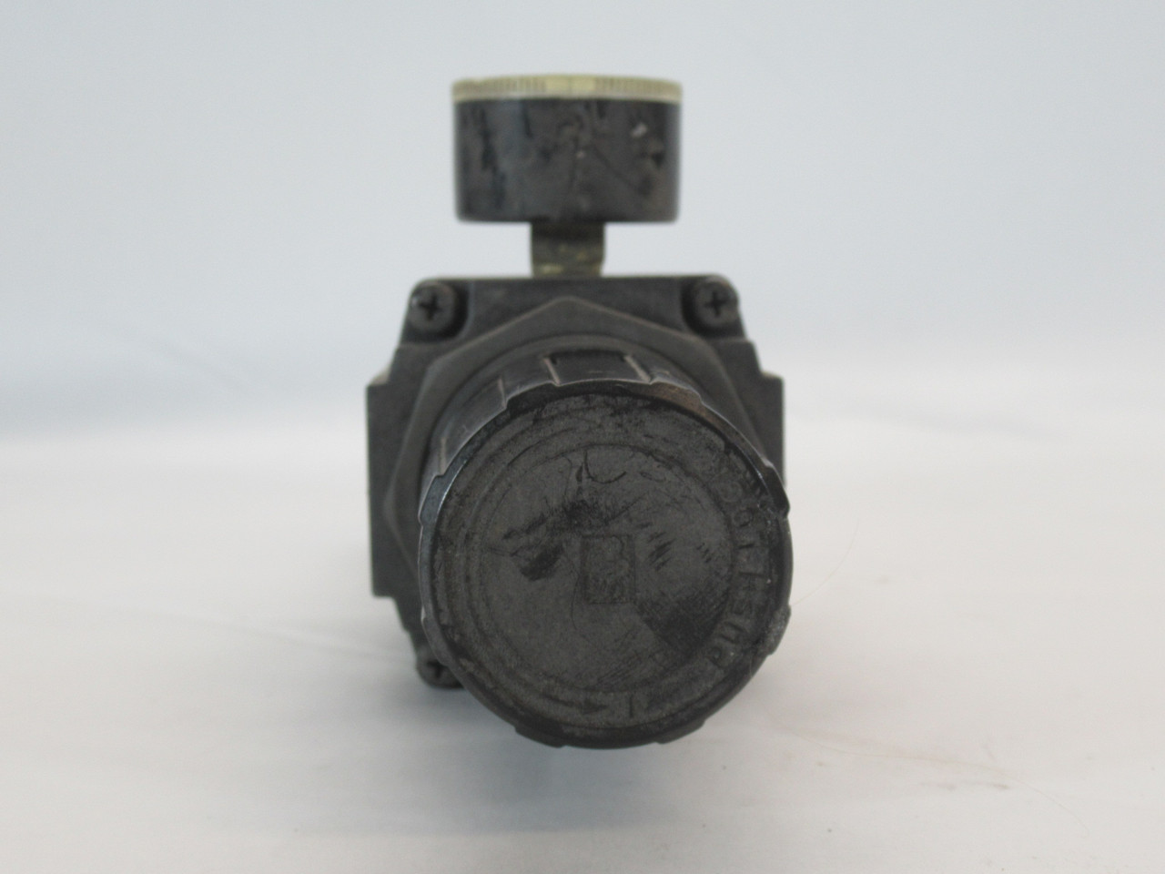 SMC NAW4000-N04G Filter Regulator w/ Gauge 1/2" NPT 0.05-0.85MPa USED