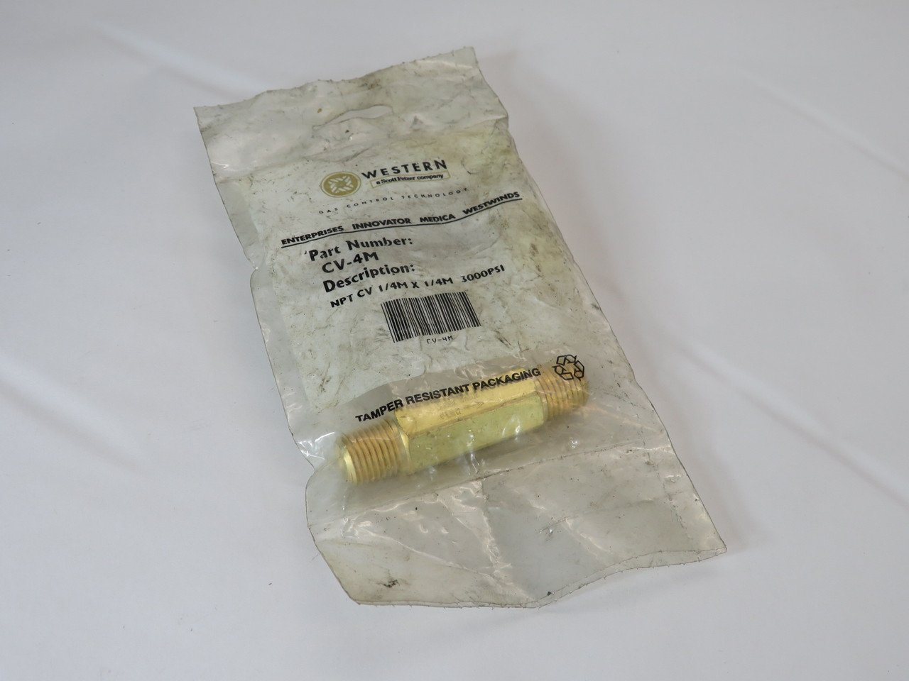 Western CV-4M Check Valve 1/4" NPT Male Inlet/Outlet 3000 psi NWB