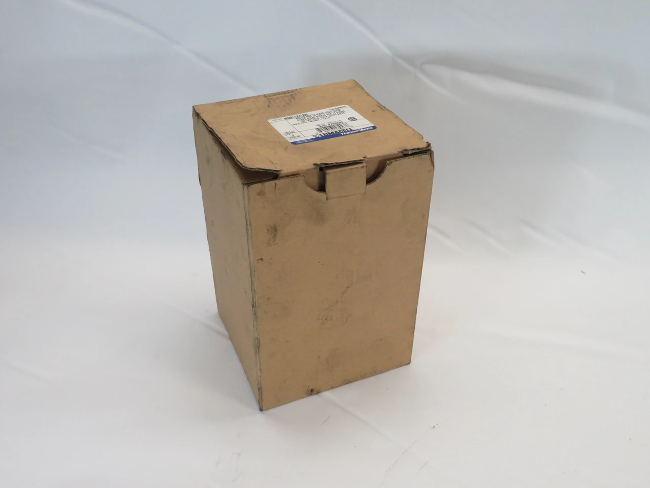 Thomas & Betts MQM112V12W Lumacell Remote Halogen Fixture C/W Bulb 12VDC 12W NEW