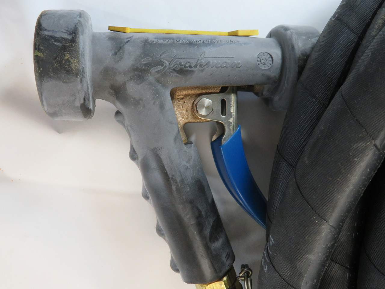 Strahman HW025BRBLACK Black Hose Assembly C/W M-70 Nozzle Bronze 3/4" NPT NOP