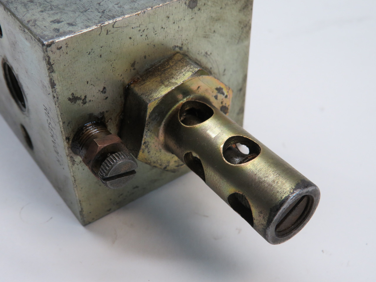 Farval TP131C Lubricator 50:1 Ratio 0.25cc Min 1.1cc Max SHELF WEAR USED