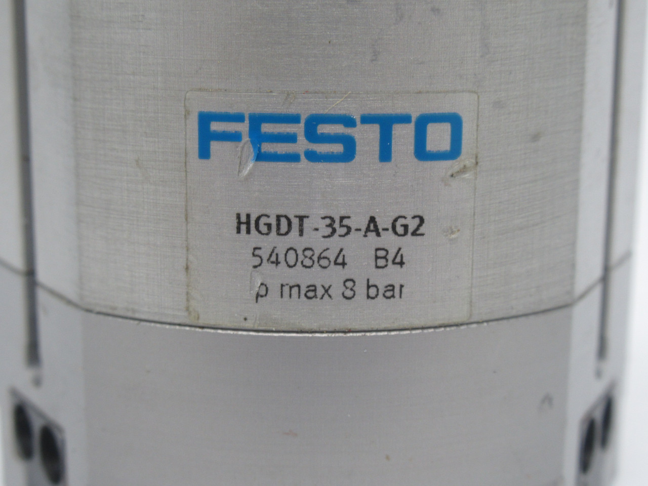 Festo 540864 HGDT-35-A-G2 Three Point Gripper Size 35 4mm Stroke per Grip USED