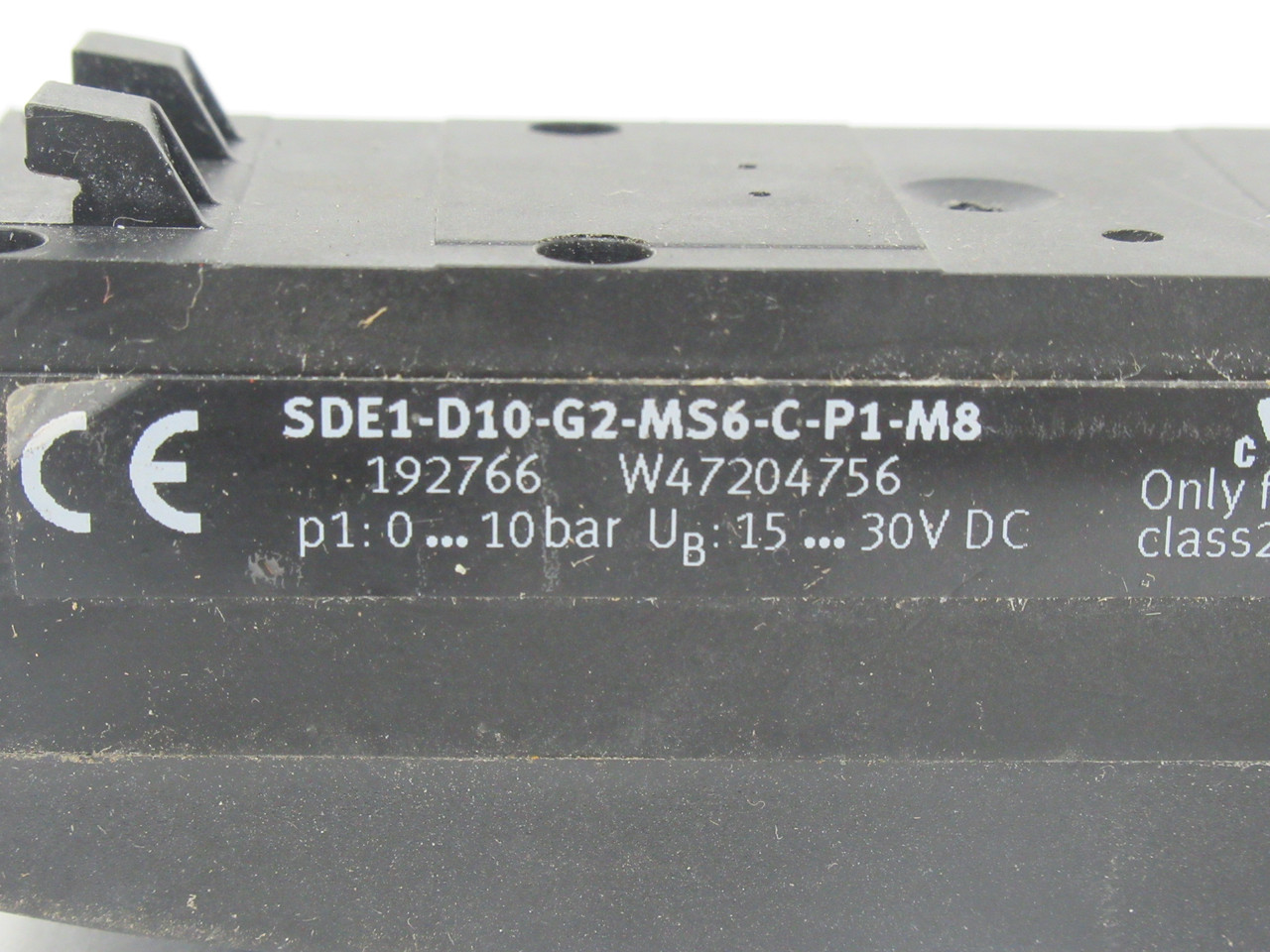 Festo 192766 SDE1-D10-G2-MS6-C-P1-M8 Pressure Sensor 0-10 bar Range 15-30V USED