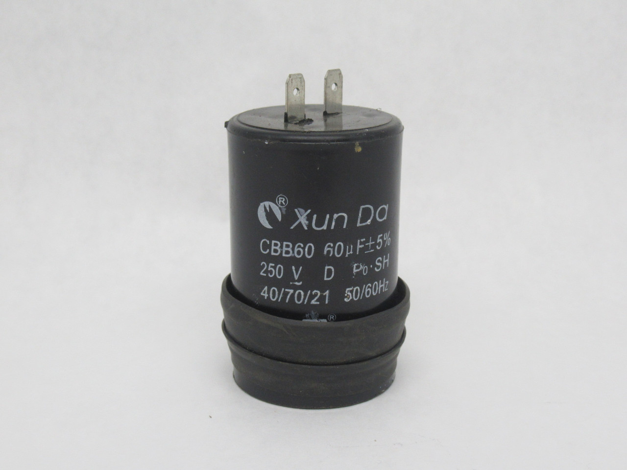Xun Da CBB60 Capacitor 60uF +/- 5% 250V 50/60Hz USED