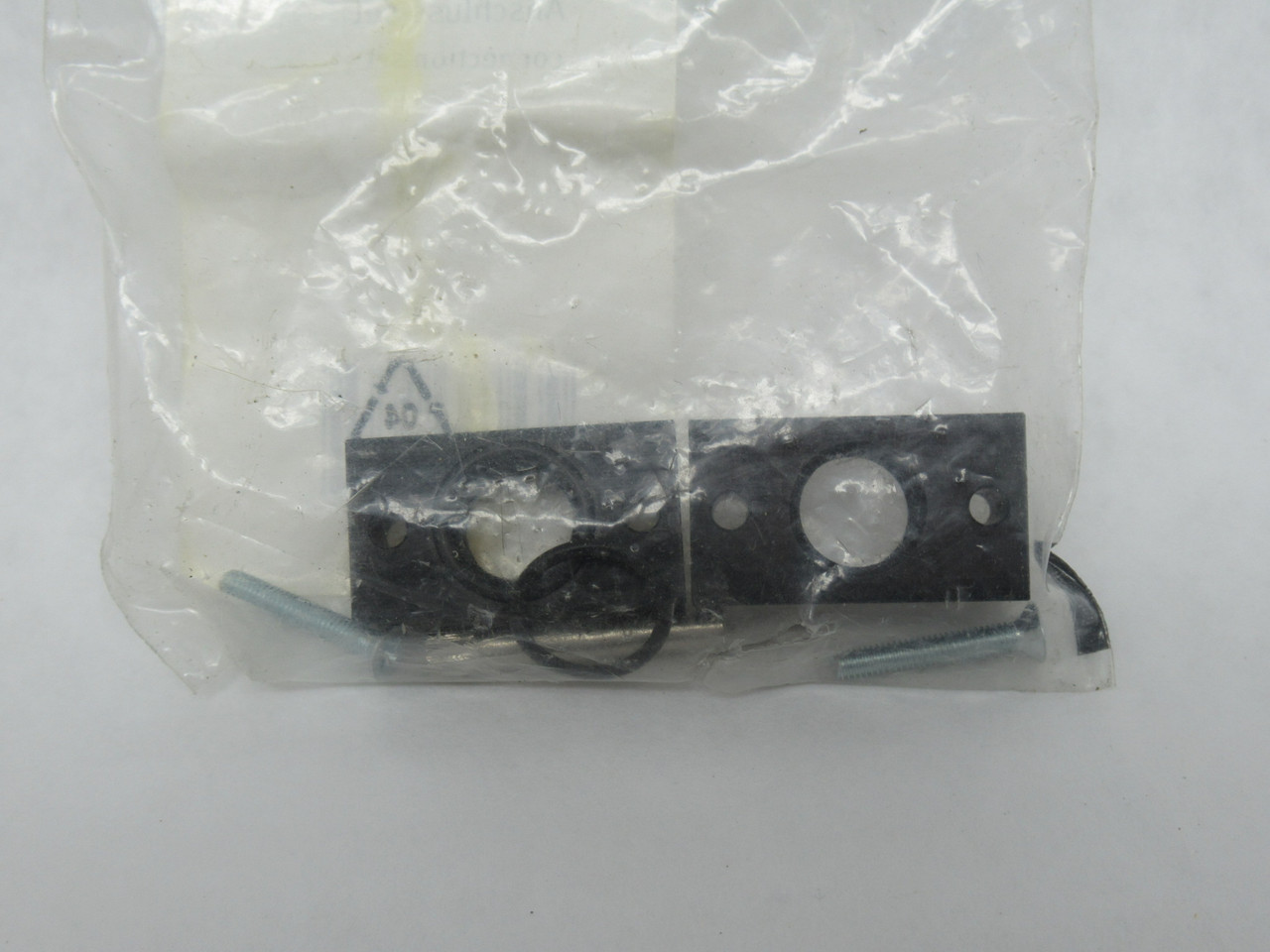 Festo 526319 PBL-N1/8-D-MICRO Connection Set 1/8" NPT RIPPED BAG NWB