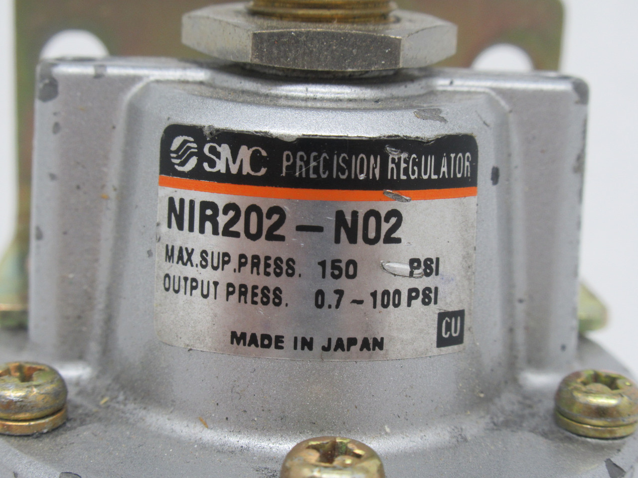 SMC NIR202-N02 Precision Air Regulator w/ Bracket & Gauge 1/4" NPT USED