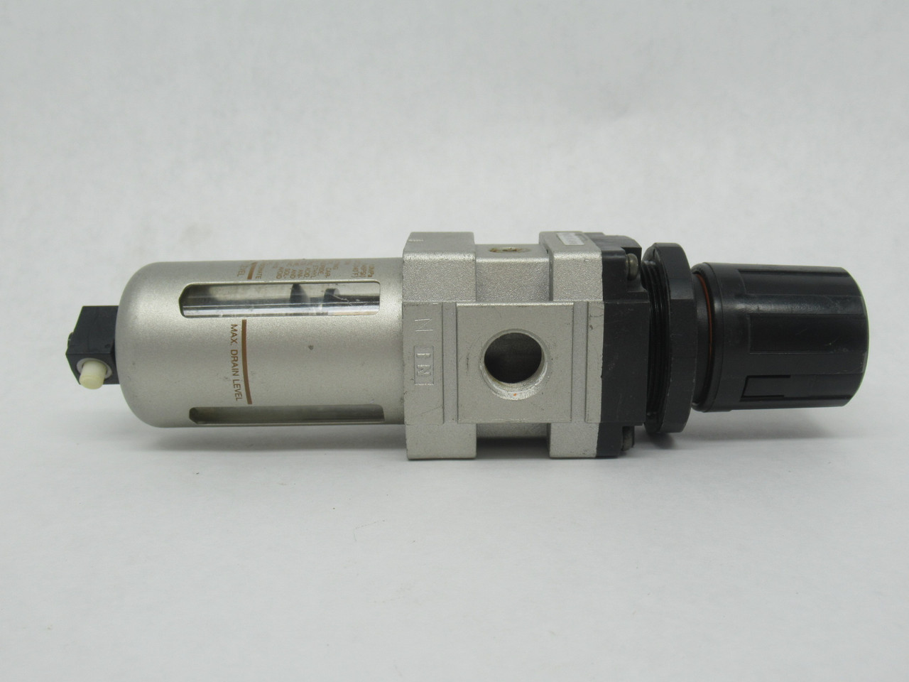 SMC NAW3000 Air Filter Regulator 1/4" Port 7-120psi USED