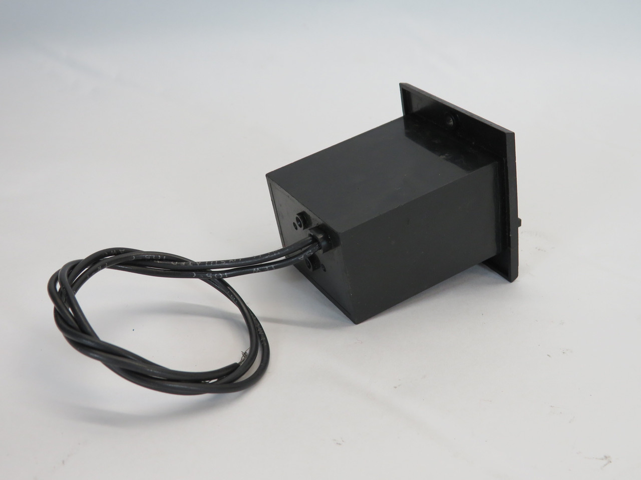 Veeder-Root 743895-211 5-Digit Analog Counter 115VAC 5.0W USED