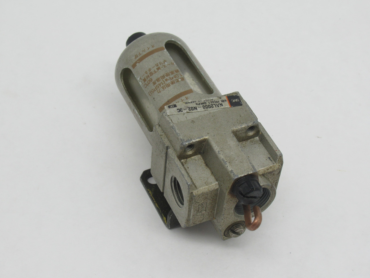 SMC NAL2000-N02-3C Modular Lubricator w/ Mounting Bracket 1/4" NPT 1.0 MPa USED