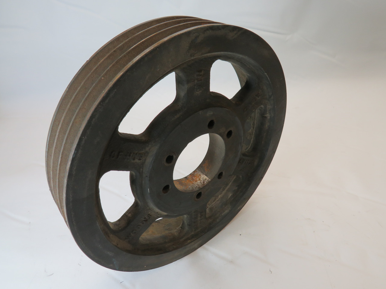 TB Woods 5V11.8X3-SF Sheave 1/2"-2-15/16"ID SF Bushing 3Groove 11.8"OD RUST USED