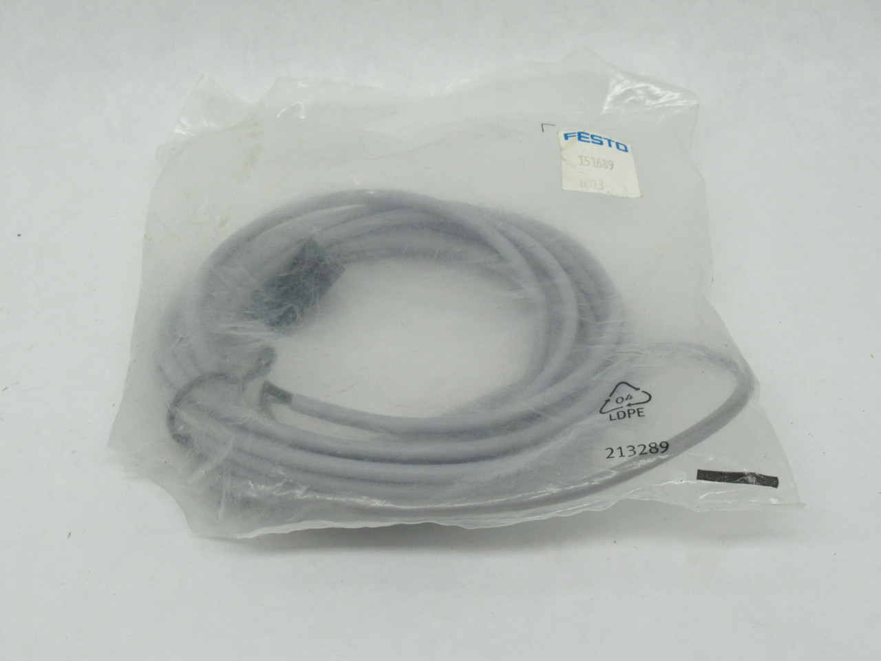 Festo 151689 KMEB-1-24-5-LED Cable Solenoid Plug 24VDC 5m *RIPPED BAG* NWB