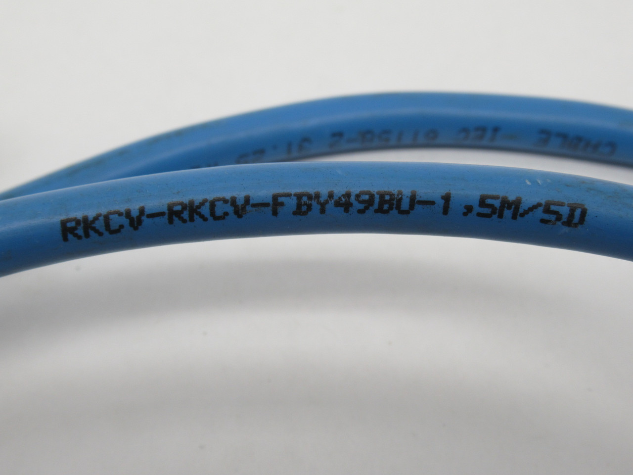 Turck RKCV-RKCV-FBY49BU-1.5M/5D Field Bus Cable M12 Female to Female 1.5m L USED