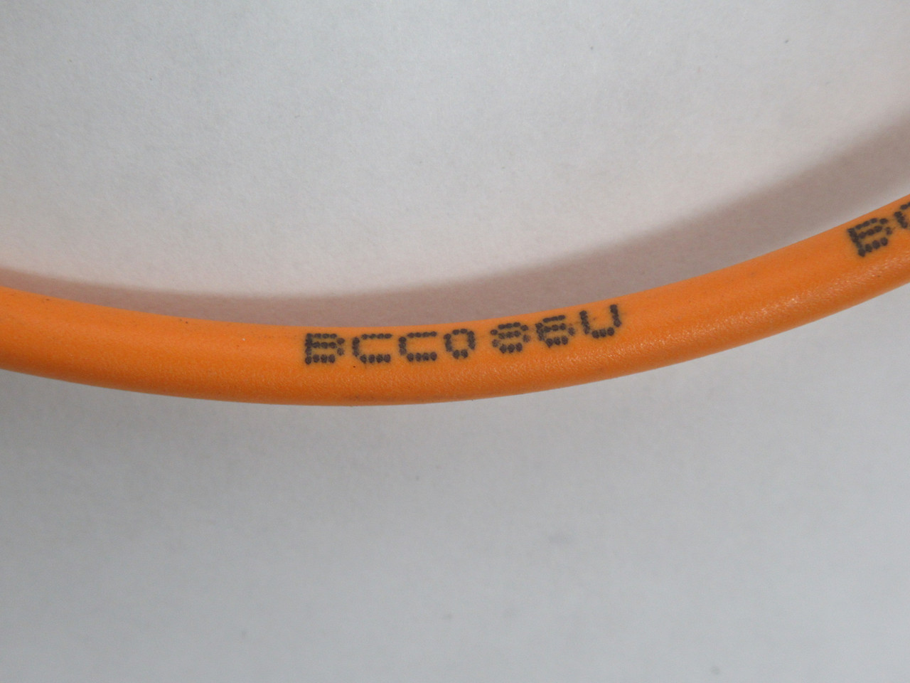 Balluff BCC086U Welding Cable M12 Female Angled 250V 5-Pin 5m Cable USED
