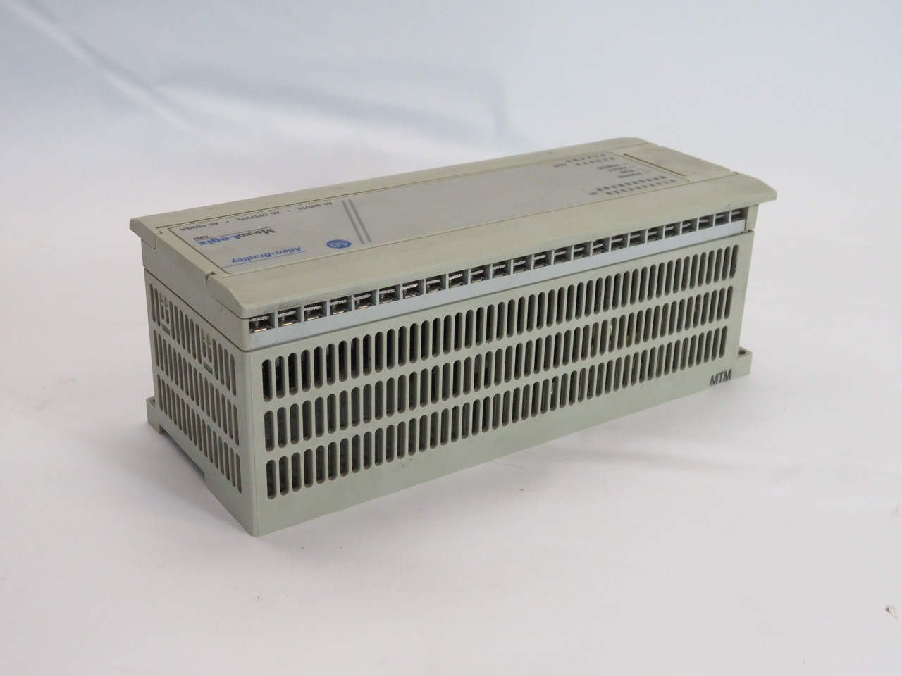 Allen-Bradley 1761-L32AAA Series E MicroLogix Programmable Controller 32 Pt USED