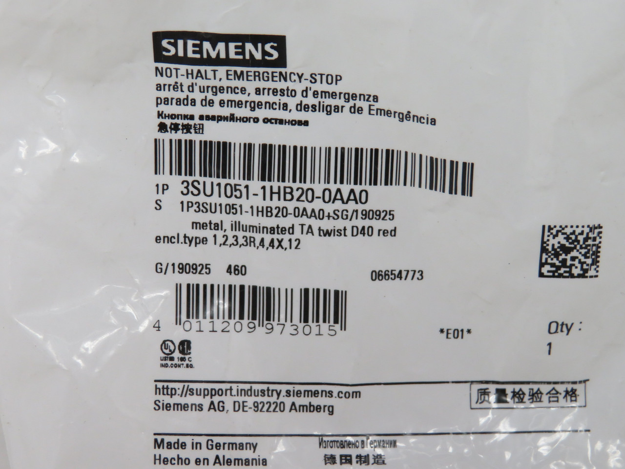 Siemens 3SU1051-1HB20-0AA0 Metal Twist to Release Emergency Stop Operator NWB