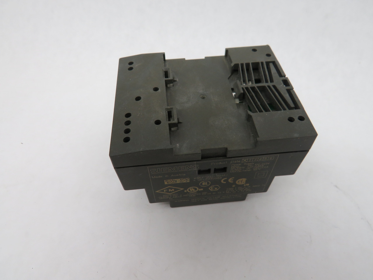 Siemens 6EP1332-1SH42 Power Supply 100-240VAC 50/60Hz 1.22-0.66A 24VDC 2.5A USED