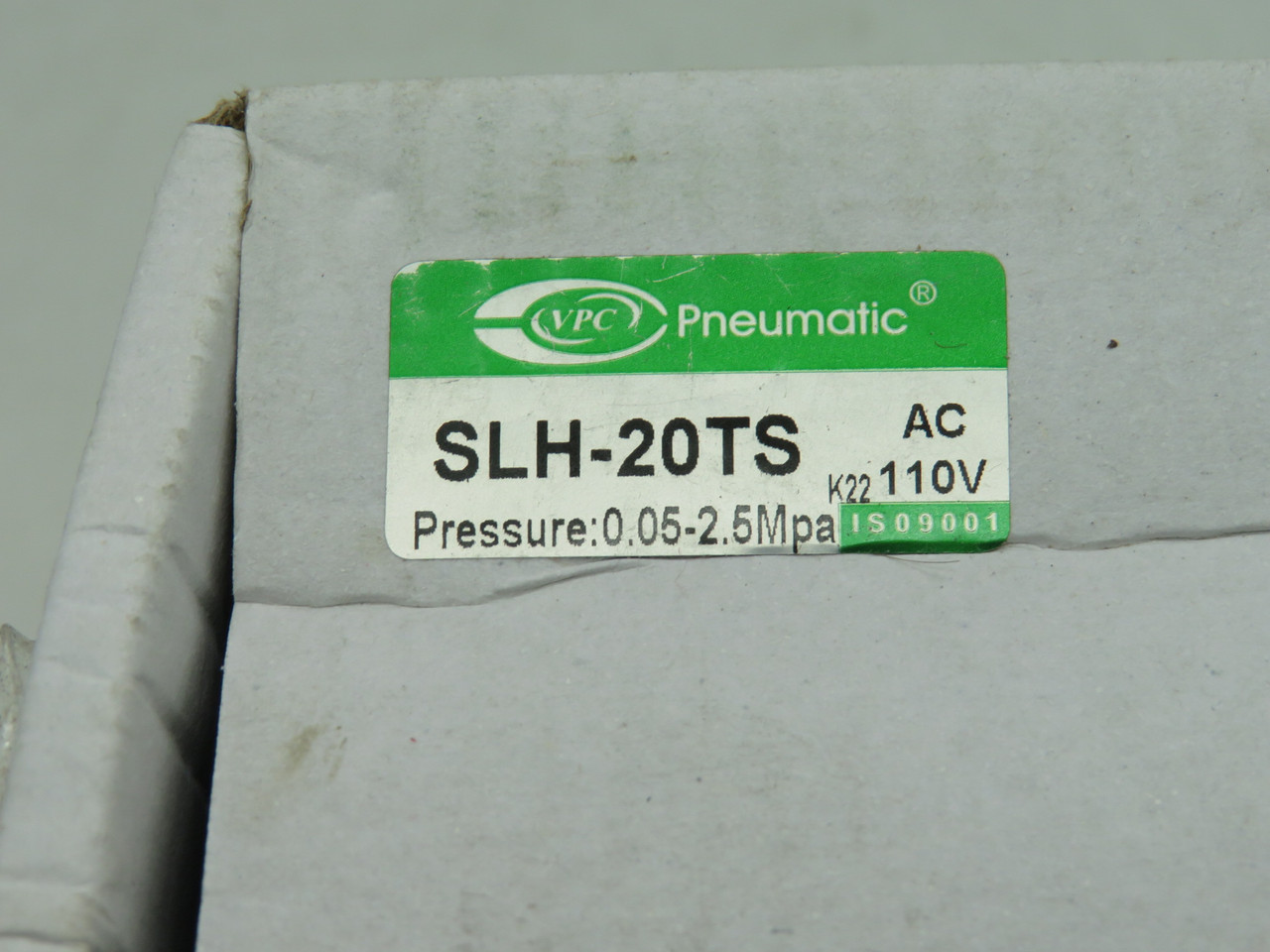 VPC Pneumatic SLH-20TSAC110V SS Solenoid Valve 3/4" NPT 110VAC DMG BOX NEW